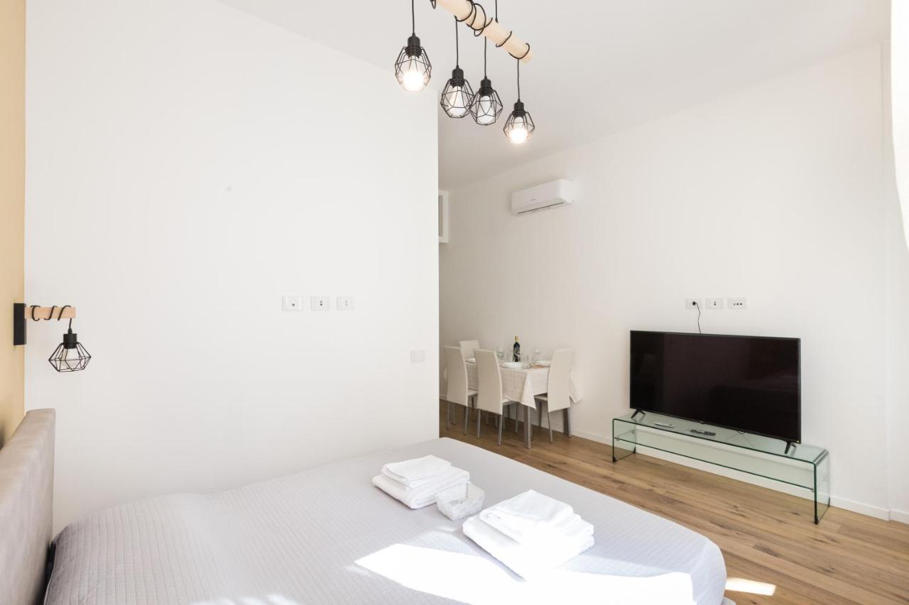Magnoliaapartments - 18B Visconti Duomo Milano Ngoại thất bức ảnh